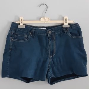 Bluecrush denim stretch women's Short size 14